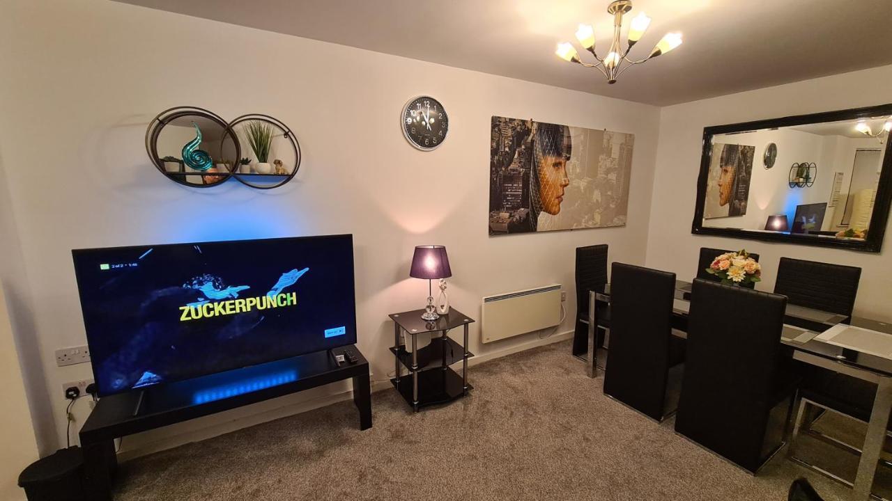 Luxury 2 Bed Apt With Free Wi-Fi & Parking Manchester Dış mekan fotoğraf