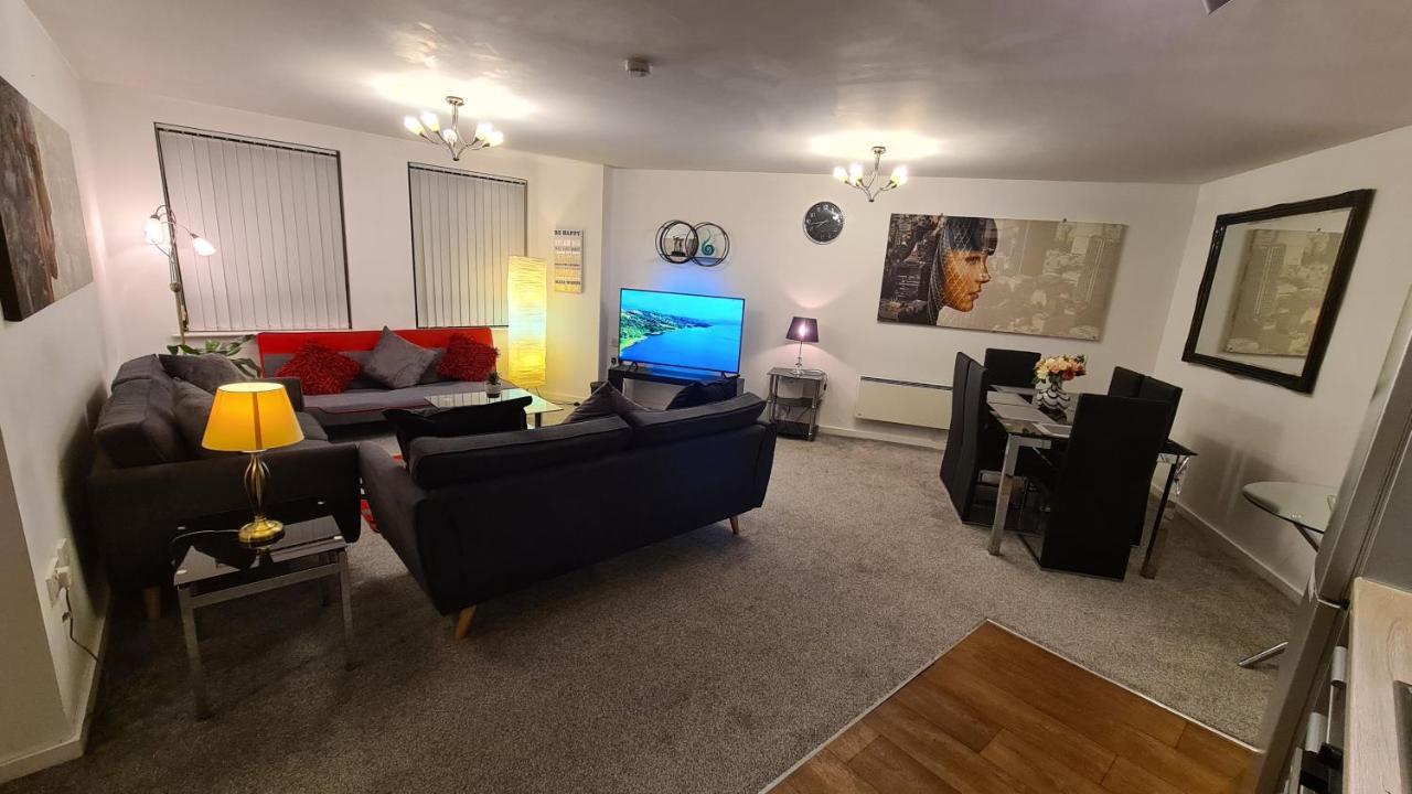Luxury 2 Bed Apt With Free Wi-Fi & Parking Manchester Dış mekan fotoğraf