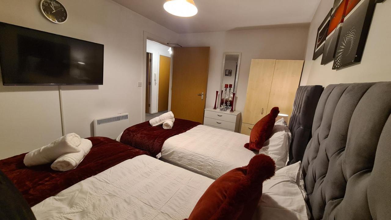 Luxury 2 Bed Apt With Free Wi-Fi & Parking Manchester Dış mekan fotoğraf