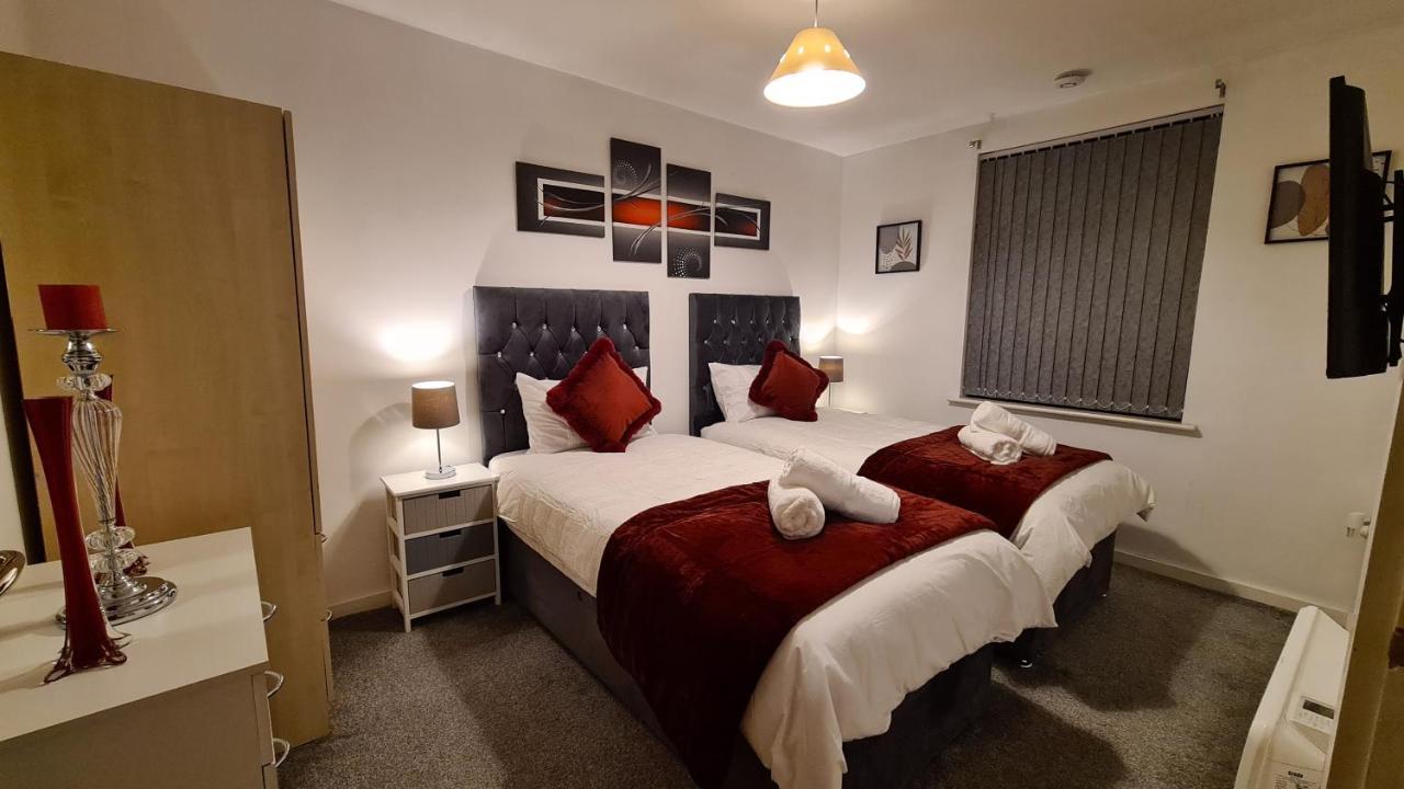 Luxury 2 Bed Apt With Free Wi-Fi & Parking Manchester Dış mekan fotoğraf